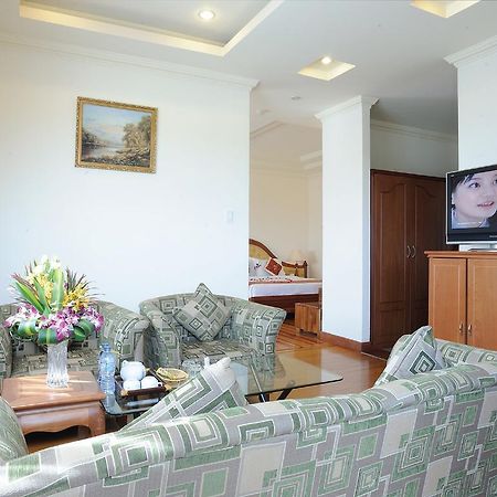 Hoang Yen Hotel Thuan An Εξωτερικό φωτογραφία
