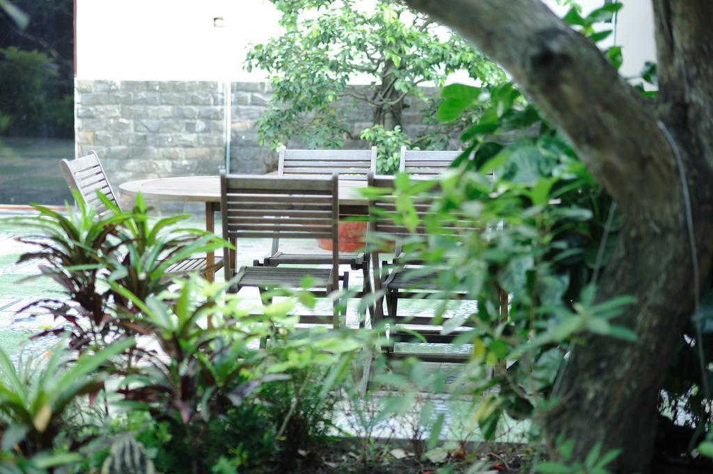 Hoang Yen Hotel Thuan An Εξωτερικό φωτογραφία